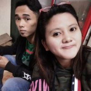 Desi Indriyani profile icon