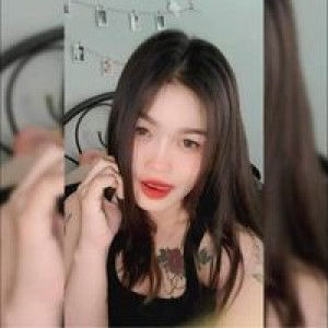 Chompoo Wanwisa profile icon