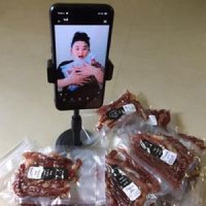 May Aonida Jampa profile icon