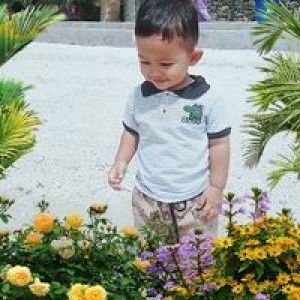 Dwi Gita Fitriani profile icon