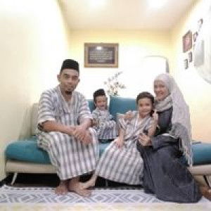 Azlieanna Abu profile icon