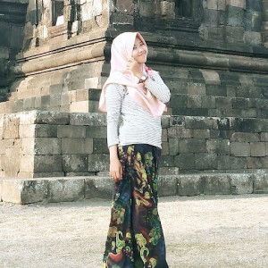 A_Safitri Wulandari profile icon