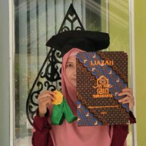 latifah latif profile icon