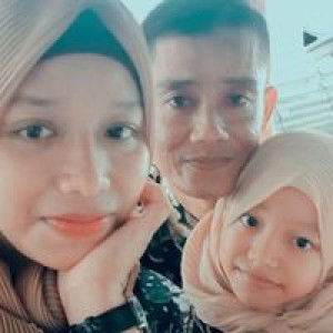 Titik Endang profile icon