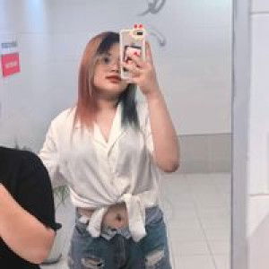 ณิชญา profile icon