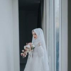 Putri Ratna Prasellya profile icon