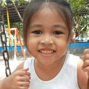 Hazel Zel Valdez Brinas