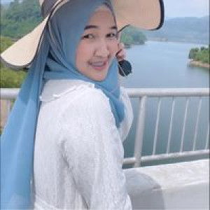 Nadia Khade profile icon