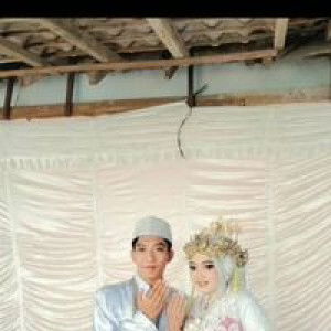 Novita Wahyudiansari profile icon