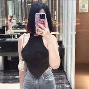 Nel Tikamporn profile icon