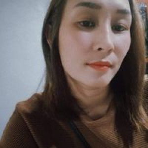 Supannee Somluesang profile icon