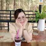 Moo Nong Supachaya profile icon
