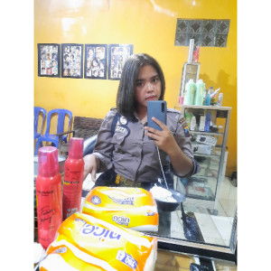 endang lestari profile icon