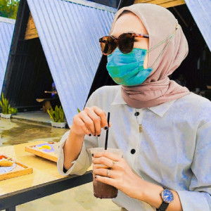 Ummi Lutfiana profile icon