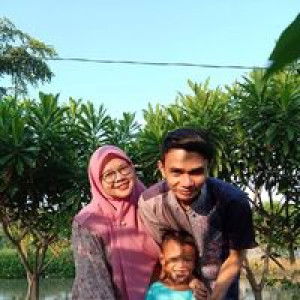 Silvhia Fitri Addarul Quthni profile icon