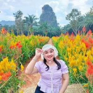 Praew Songcong profile icon