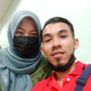 Izzaty Zaroni profile icon