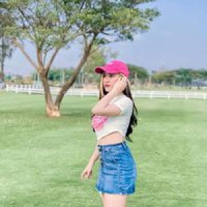 Daw Jutarat profile icon