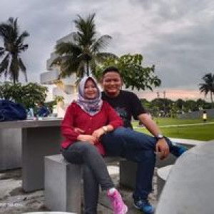 Sri Nuraeni profile icon