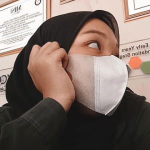 Anisah Nur profile icon