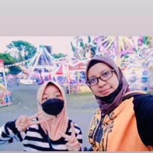 fera fitri profile icon