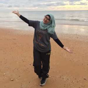 Yanee Nazeri profile icon