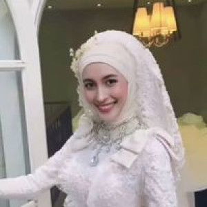 Nana Hasna profile icon