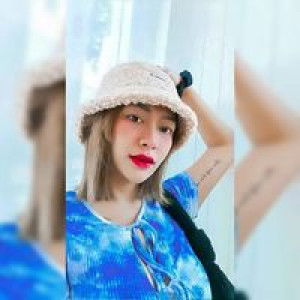 น้ำ ฝน profile icon