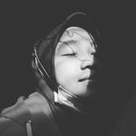 Putri Wahyuningrum profile icon