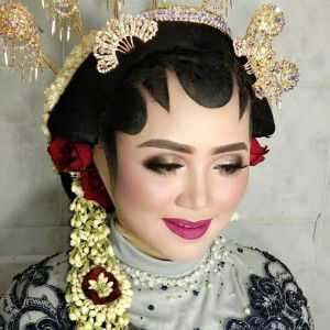 Anita Rahmawaty profile icon