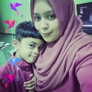 Nik Yaya Syahira profile icon