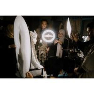 Resti Sunarti profile icon