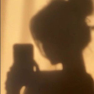 Nia Safitri profile icon