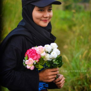 Dewi Musfiroh profile icon