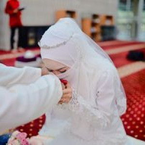 Cik Nanaa profile icon