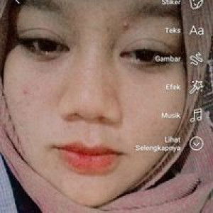 Akbar Naviz profile icon