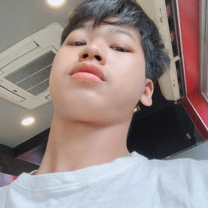 SAI PYIN NYAR profile icon