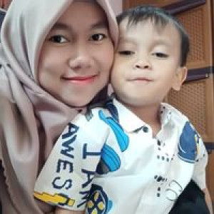 Risna Wati profile icon