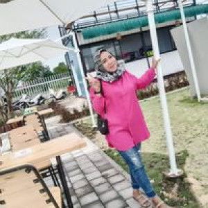 Erni Maharani profile icon