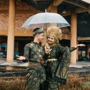 Nadia Amira profile icon