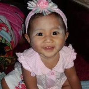 Putri Afrilia Age profile icon