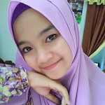 Dwi Yuliana Sari profile icon
