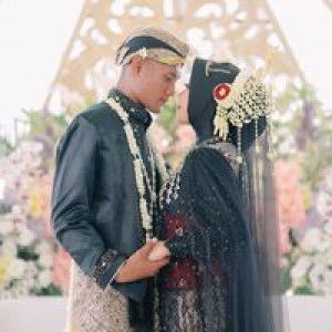 Tirta Della profile icon