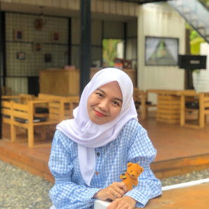 Hadija Nur profile icon