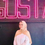 Intan Puspita profile icon