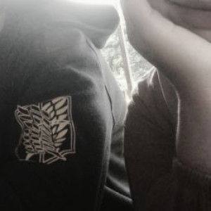 Eka Fiolani profile icon