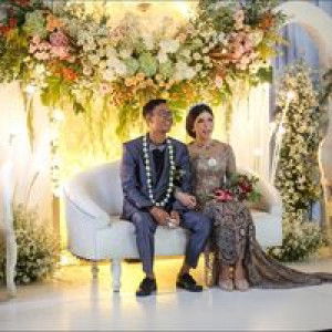 Umi Kurniawati profile icon