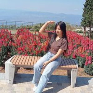 Jirapat Midsamrong profile icon