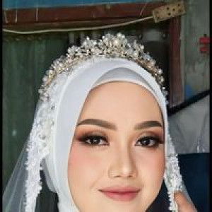 Ayusrirahayu profile icon