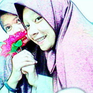 Resti Alfiani profile icon